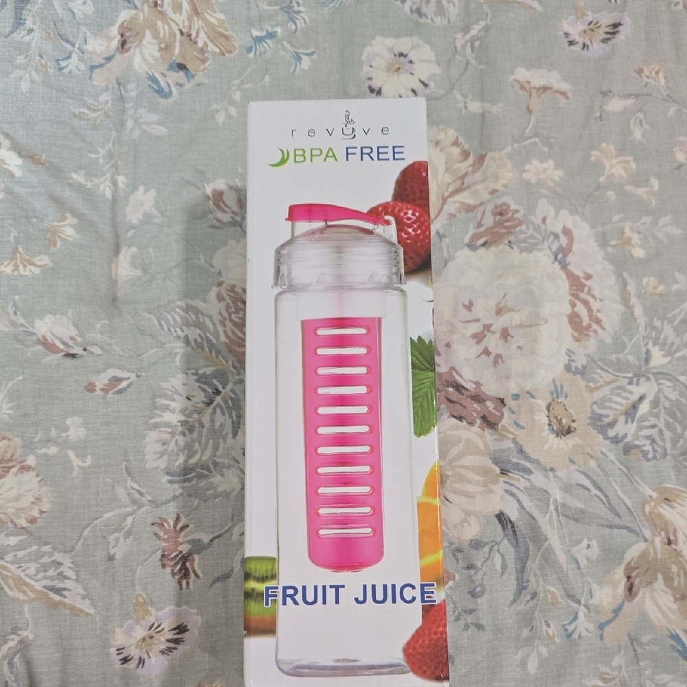 Fruit Infuser Bottle — Pink BPA-Free Hydration Bottle